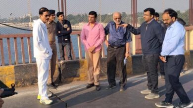 Photo of અડધી સદી જૂનો અમદાવાદનો સુભાષ બ્રિજના સમારકામ માટે હંગામી ધોરણે બંધ, તંત્ર બન્યું સજ્જ  