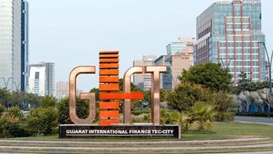 Photo of GIFT CITYમાં યુવા ફિનટેક ઈનોવેટર્સ માટે ‘યંગ બિલ્ડર્સ પ્રોગ્રામ’ની જાહેરાત, અરજી કરવાની છેલ્લી તા.16 ઓગસ્ટ  