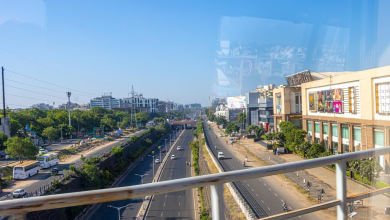 Photo of અમદાવાદના એસ.જી. હાઈવે પર 5 ફૂટઓવર બ્રિજની યોજના હજુ અધૂરી