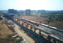 Photo of ગાંધીનગરના GIFT City નજીક મેટ્રો ટ્રેન પાટા પરથી ઉતરી, વહેલી સવારે મુસાફરોને હાલાકી